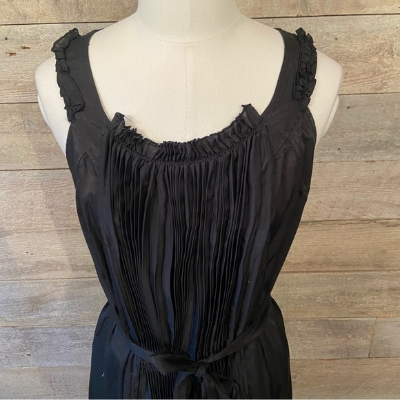 Banana Republic women’s black pleated semi-formal‎ dress in size  6 - Picture 5 of 12